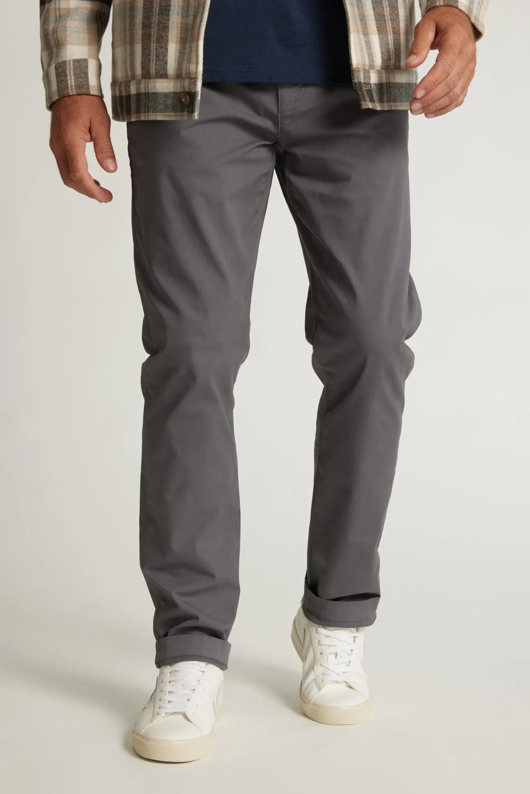 Barkers Straight Fit Pants|Tapered & Slim Fit Pants^Carnaby Chino GUNMETAL